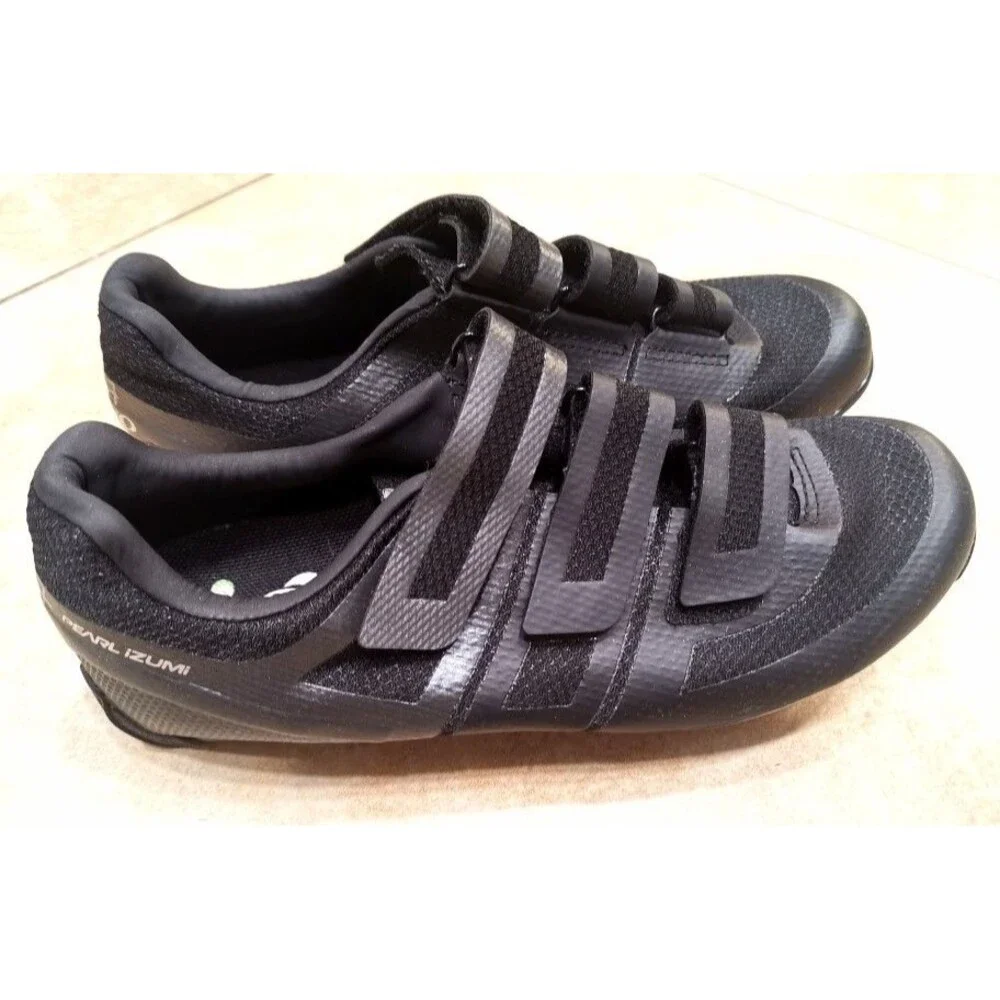New Black Color Pearl Izumi Women Canyon Size 8.5 US /40 EU Biking Shoes Display